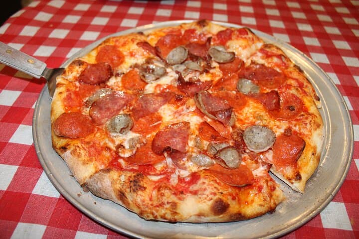 Greenville Sampler: 2-Hour Downtown Food & Sweets Walking Tour photo 3