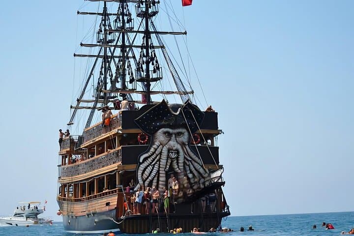Alanya Pirate Boat Cruise: Foam Party, Swimming & Cleopatra Beach photo 1