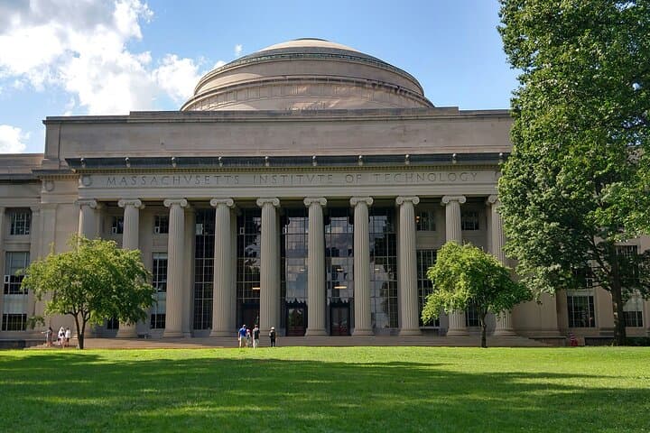 Best of Boston Day Trip: Harvard, MIT & Harbor Cruise photo 4