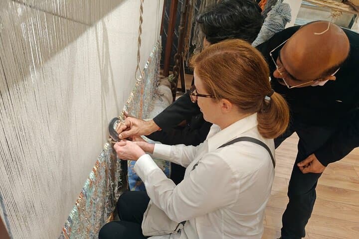Delhi Textile & Handicraft Tour — Private Artisan Workshops, Weaving & Zardozi Demos photo 4