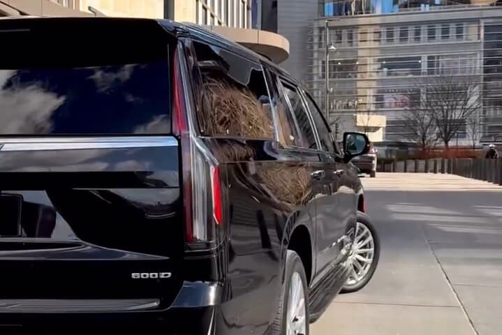 Logan Airport Pickup & Drop-off — Private Luxury Transfer to Boston photo 6
