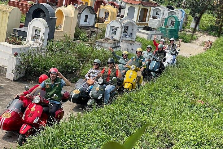 Hanoi Countryside Sidecar Tour: Co Loa Citadel, Markets & Home-Cooked Lunch photo 4