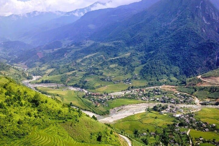 Sapa Panorama Tour: 3-Day Trek Through Muong Hoa Valley & Hill-Tribe Homestay photo 3