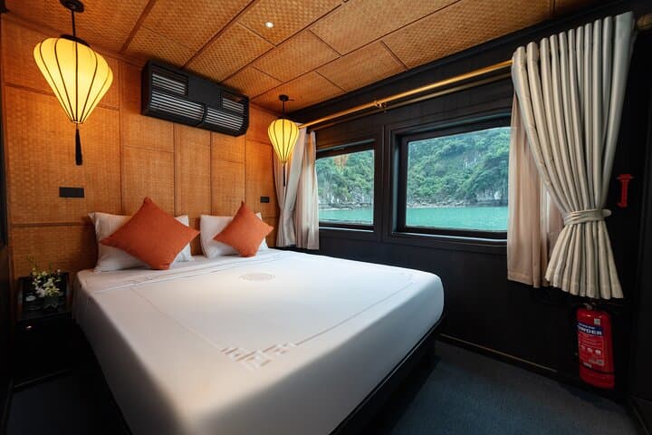 Private 2-Day Bai Tu Long Boutique Cruise — Kayak, Caves & Fishing Village photo 6