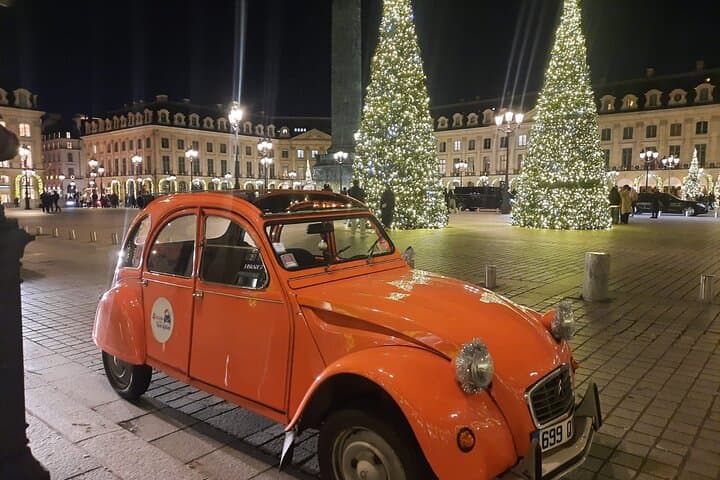 Paris Christmas Lights Private 2CV Tour — Champs-Élysées & Eiffel Night Drive photo 2