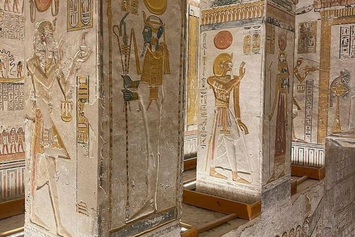 2-Day Private Luxor Tour: Valley of the Kings, Karnak & Luxor Temple photo 3