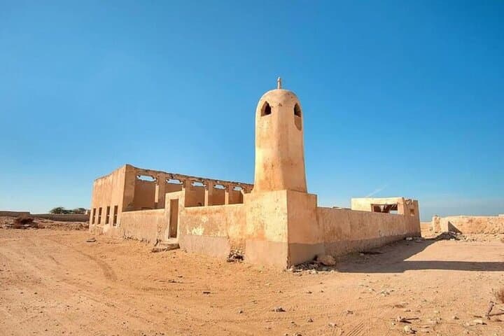 Northern Qatar 4WD Adventure: Al Khor to Al Zubarah Cultural & Mangrove Coastal Tour photo 4