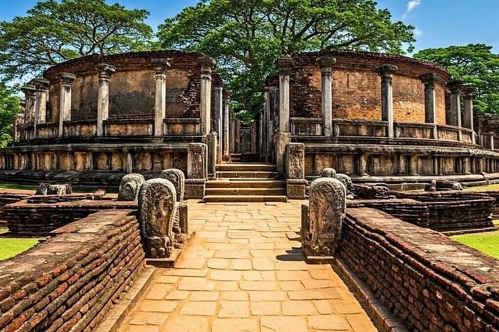 8-Day Sri Lanka Cultural & Wildlife Adventure — Sigiriya, Kandy, Yala & Mirissa photo 4