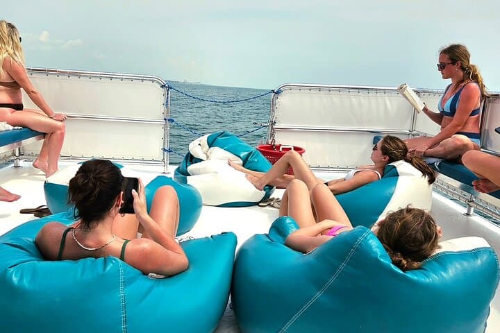 Marathon Sandbar Catamaran Cruise: 4-Hour Island Float in the Florida Keys photo 3
