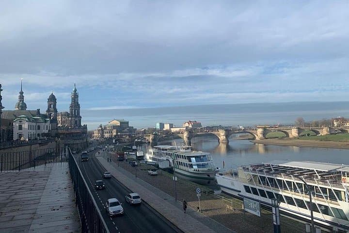 Day Trip to Dresden from Berlin: Private Car Tour of Dresden's Historic Quarter
