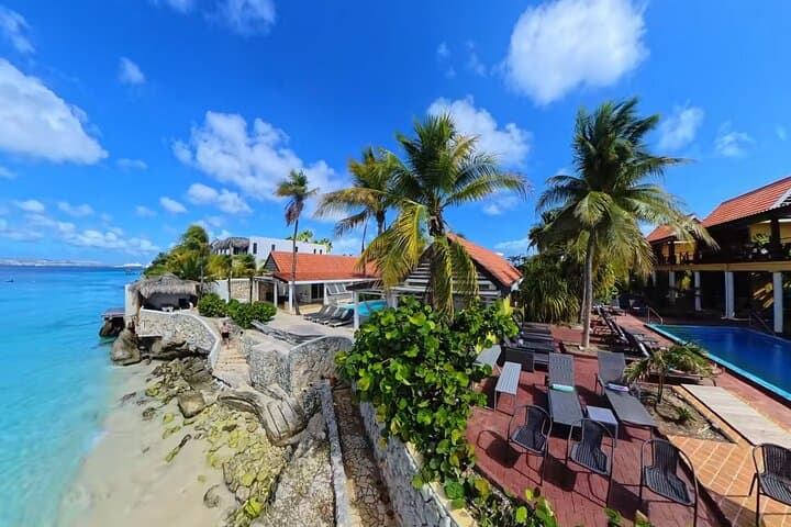 Bonaire Oceanfront Villa Day Pass: Snorkel, Kayak & All-Inclusive Beach Day photo 6