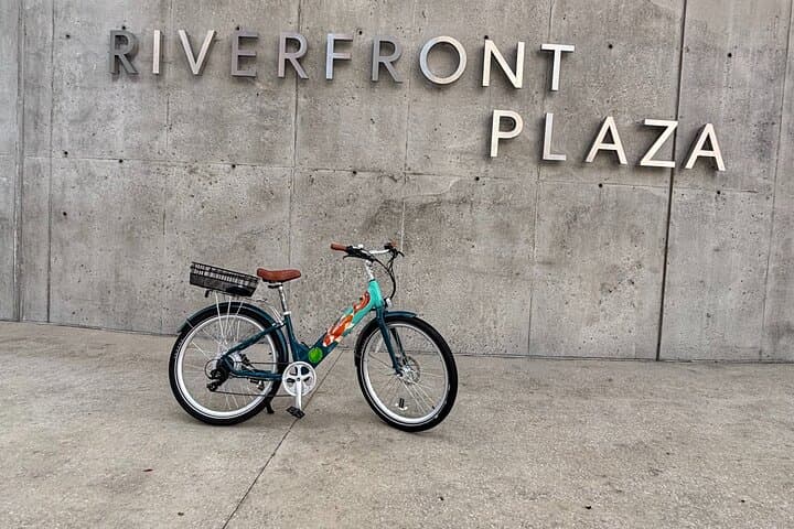 E-Bike the St. Johns Riverfront: Self-Guided Park & Neighborhood Ride in Jacksonville photo 2