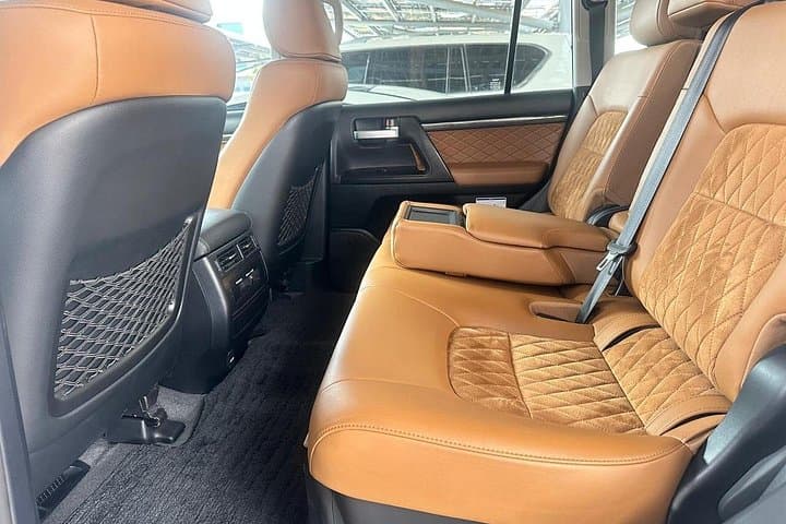 Dubai Land Cruiser Private Rental with Driver - Full & Half-Day Chauffeur Service photo 3