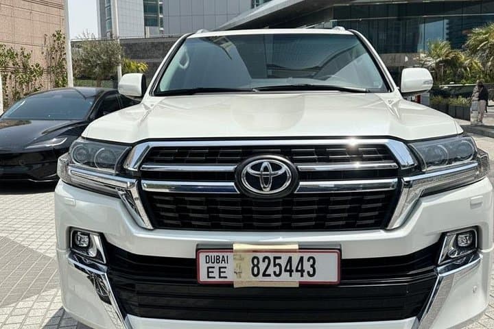 Dubai Land Cruiser Private Rental with Driver - Full & Half-Day Chauffeur Service photo 2