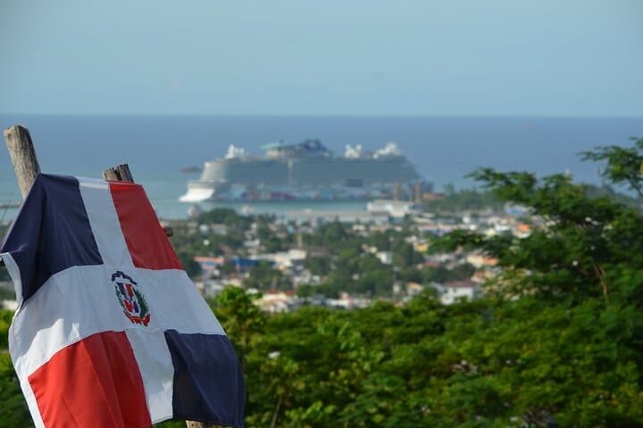 Panoramic Drive and Beach Day: Maimón Villages, Rum Tasting & Amber Cove Return photo 2
