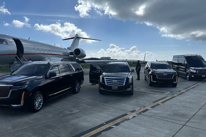 Private St. Thomas Airport Transfer to Hampton by Hilton — Reliable 20–40 Minute Shuttle photo 3