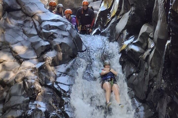 Macho de Monte Canyoning: Boquete Waterfall Abseils & Natural Slides photo 4