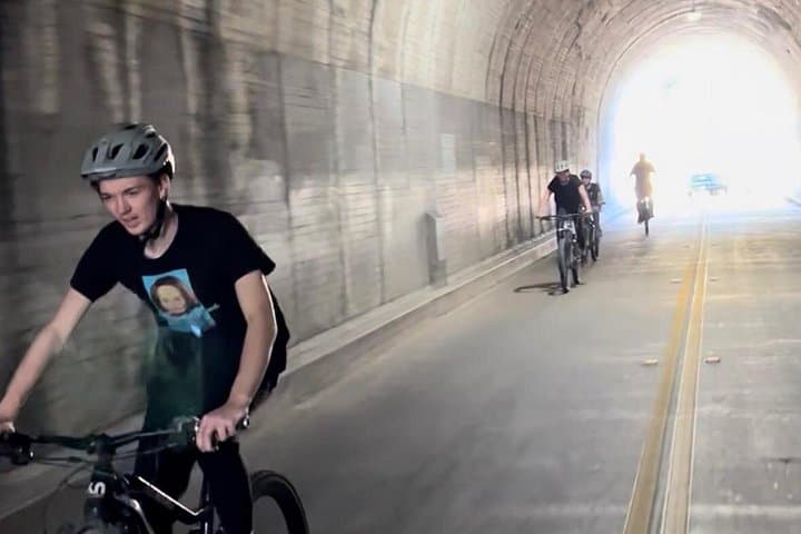 Griffith Observatory Electric Mountain Bike Tour: E‑Bike Ride and Observatory Visit photo 3