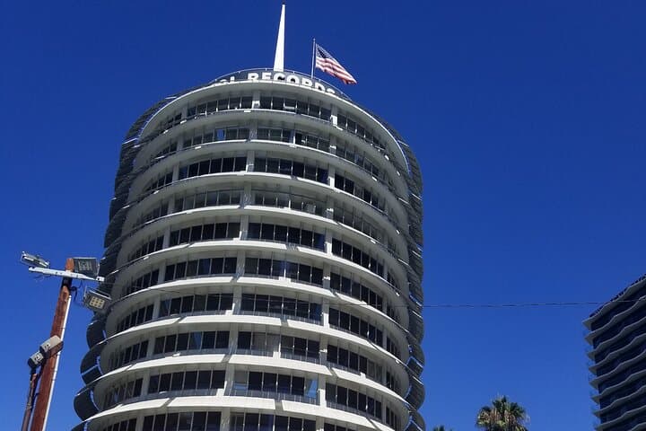 Inside Hollywood & Beverly Hills: Private Minibus Tour Guide for First-Time Visitors photo 3