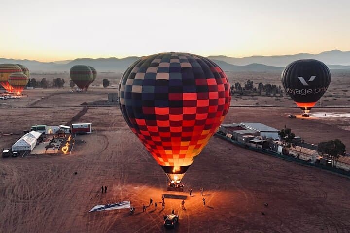 Marrakech Hot Air Balloon Ride: Sunrise Flight with Traditional Breakfast