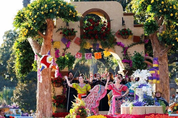 Stress-Free Roundtrip Shuttle to Pasadena: Rose Parade & Rose Bowl Pickup from LA photo 6