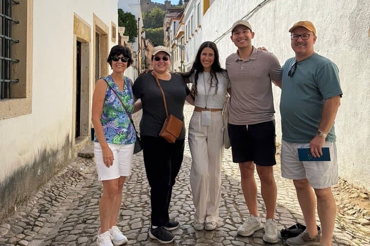 Flat Lisbon Walk: Baixa, Chiado & Alfama in Two Easy Hours photo 6