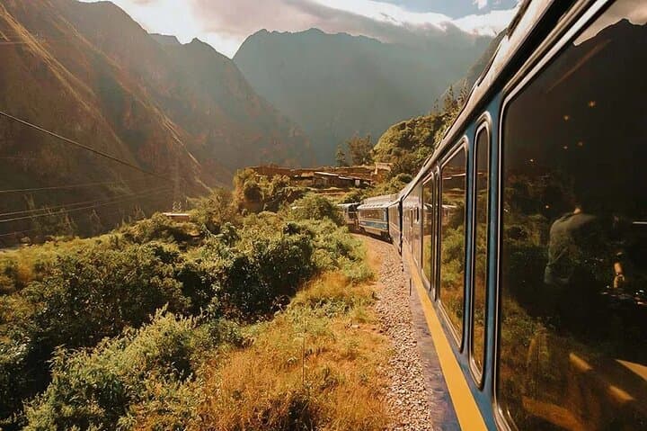 Machu Picchu Full-Day Tour via Vistadome Observatory Train photo 5