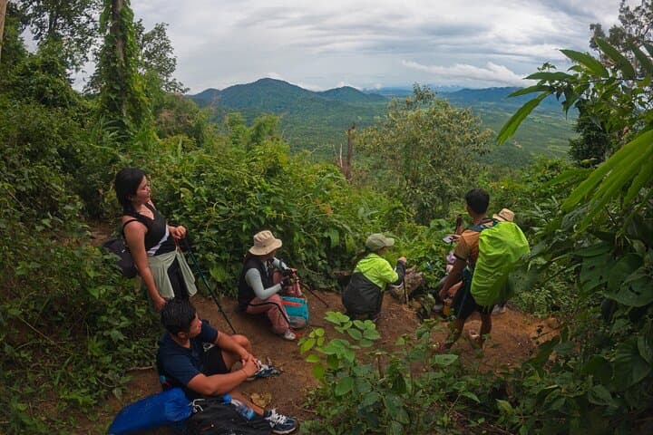 Summit Phnom Aural: 2-Day Mt. Aural Hiking Adventure — Cambodia's Peak Challenge