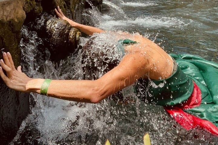 Purification at Tirta Empul: Sacred Holy Spring Ritual Near Ubud photo 3