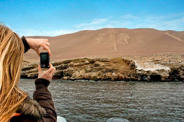 Golden Shadows: Ballestas Islands Speedboat and Paracas Sunset Trek photo 4