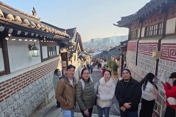 Half-Day Seoul Sightseeing: Bukchon Hanok, N Seoul Tower & Cheonggyecheon photo 2
