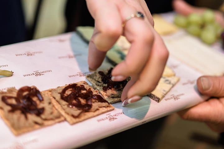 Private Dublin Food Tour: 5-Stop Walking Tasting with Whiskey & Guinness photo 3