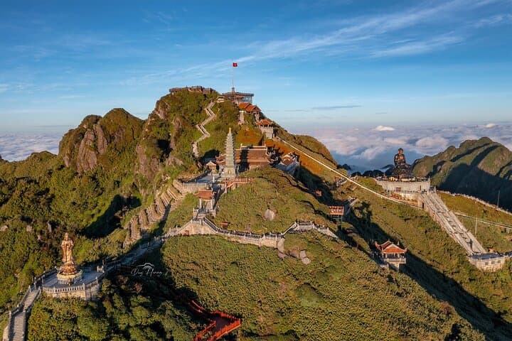 Sapa 2-Day Escape: Cat Cat Village & Fansipan Peak by Cable Car photo 2