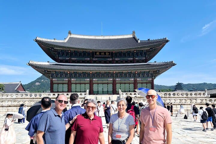 Seoul Goblin Filming Tour: Gyeongbokgung, Bukchon & Deoksugung photo 1
