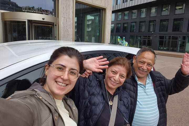 Lucerne to Blausee Private Day Tour — Interlaken, Lakes & Alpine Views photo 4
