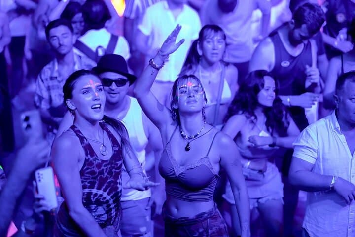 Half-Moon Party at Paradise Beach Phuket: Nightlife Guide & Practical Tips photo 3