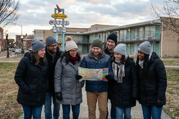 Memphis Art Walk Scavenger Hunt: Self-Guided Downtown Adventure