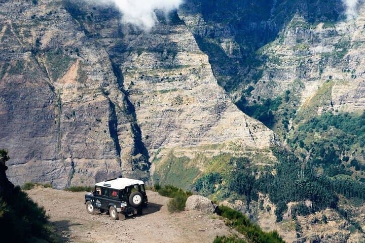 Jeep Safari to Madeira’s West: Laurisilva, Cliffs & Volcanic Pools photo 2