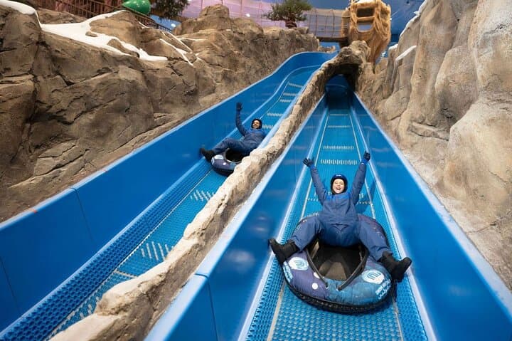Ultimate Snow Park Abu Dhabi: Unlimited Rides + Hotel Transfers photo 4