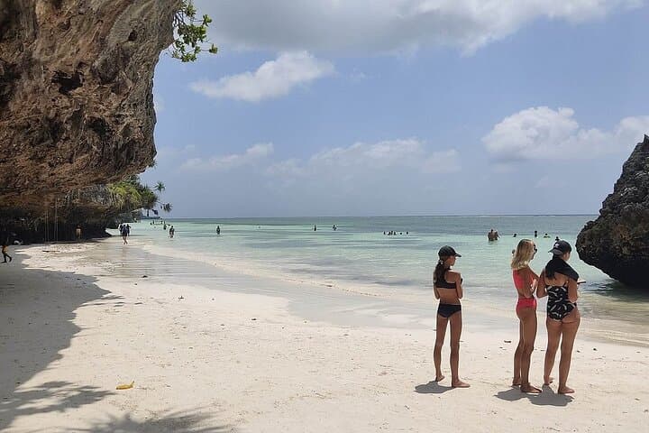 Zanzibar Culture Discovery & Secret Beach Tour from Stone Town photo 3