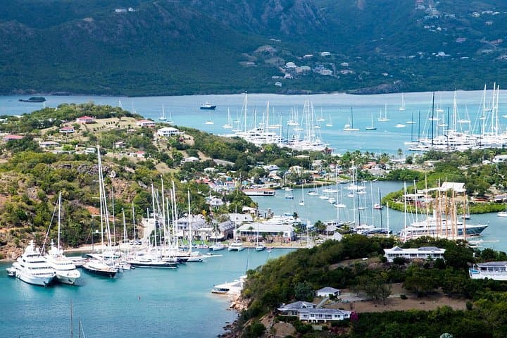Cactus Hill Hike and Carlisle Bay: Private Antigua Shore Tour photo 6