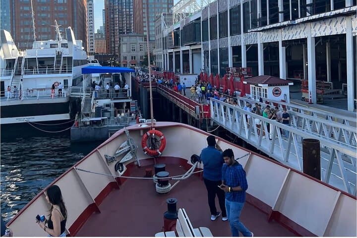 Boston Harbor Signature Dinner Cruise: Skyline Sails & Three-Course Luxury photo 4