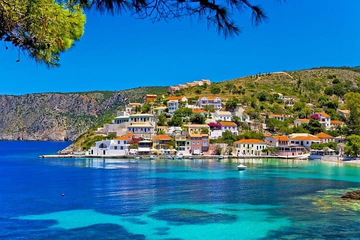 Kefalonia Grand Circle Cruise: Iconic Villages & Turquoise Waters photo 4