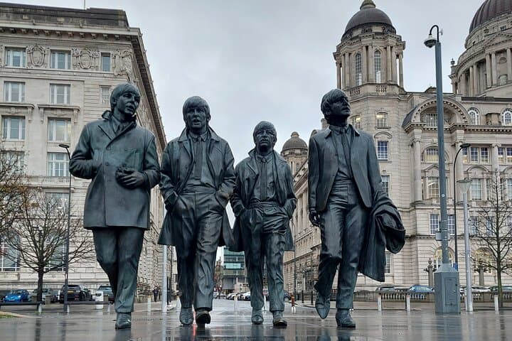 Liverpool Albert Dock and Cavern Quarter Food Walking Tour — Tastings, History & Local Pubs photo 3