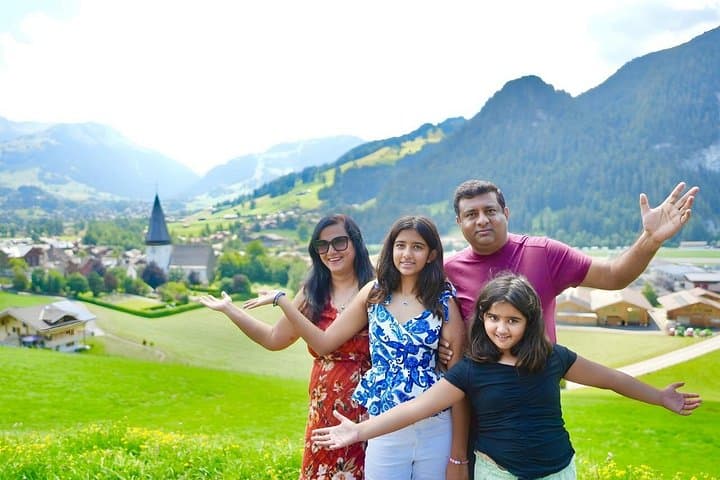 Bollywood Day Tour from Zurich: Lake Lungern, Gstaad & Obersimmental