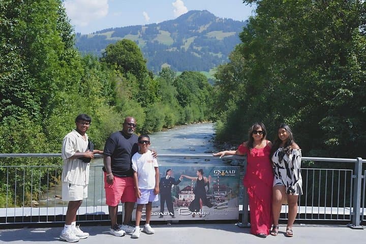 Bollywood Day Tour from Zurich: Lake Lungern, Gstaad & Obersimmental photo 2