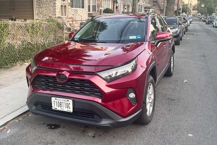 Private Airport Transfer NYC (JFK & LGA) — Door-to-Door Car Service