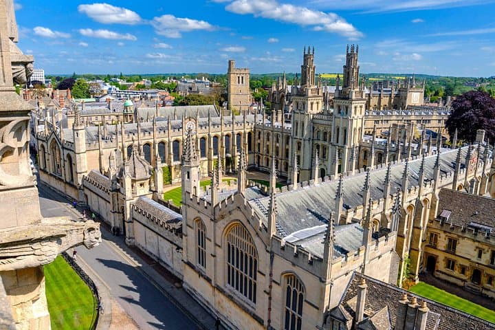 Self-Guided Oxford Walking Tour: Radcliffe Camera to Oxford Castle with Audioguide photo 3