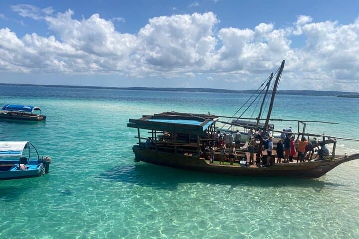 Prison Island & Giant Tortoises: Half-Day Boat Trip from Stone Town photo 3