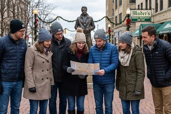 Madison Bar Crawl & Scavenger Hunt: App-Led Adventure on State Street